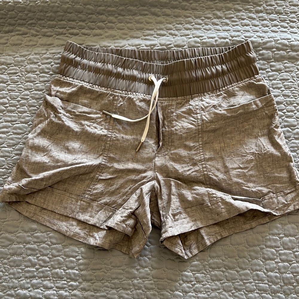 Super comfy athleta shorts size 2